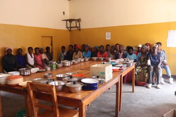 Caritas Diocese Kabgayi team visited Kabgayi hospital patients and give them food and clothes.